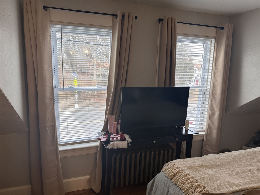 2 bed, 1 bath apartment for rent at 36 Pond St Unit 2, Avon — photo 13 of 14