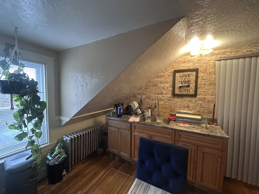 2 bed, 1 bath apartment for rent at 36 Pond St Unit 2, Avon — photo 6 of 14