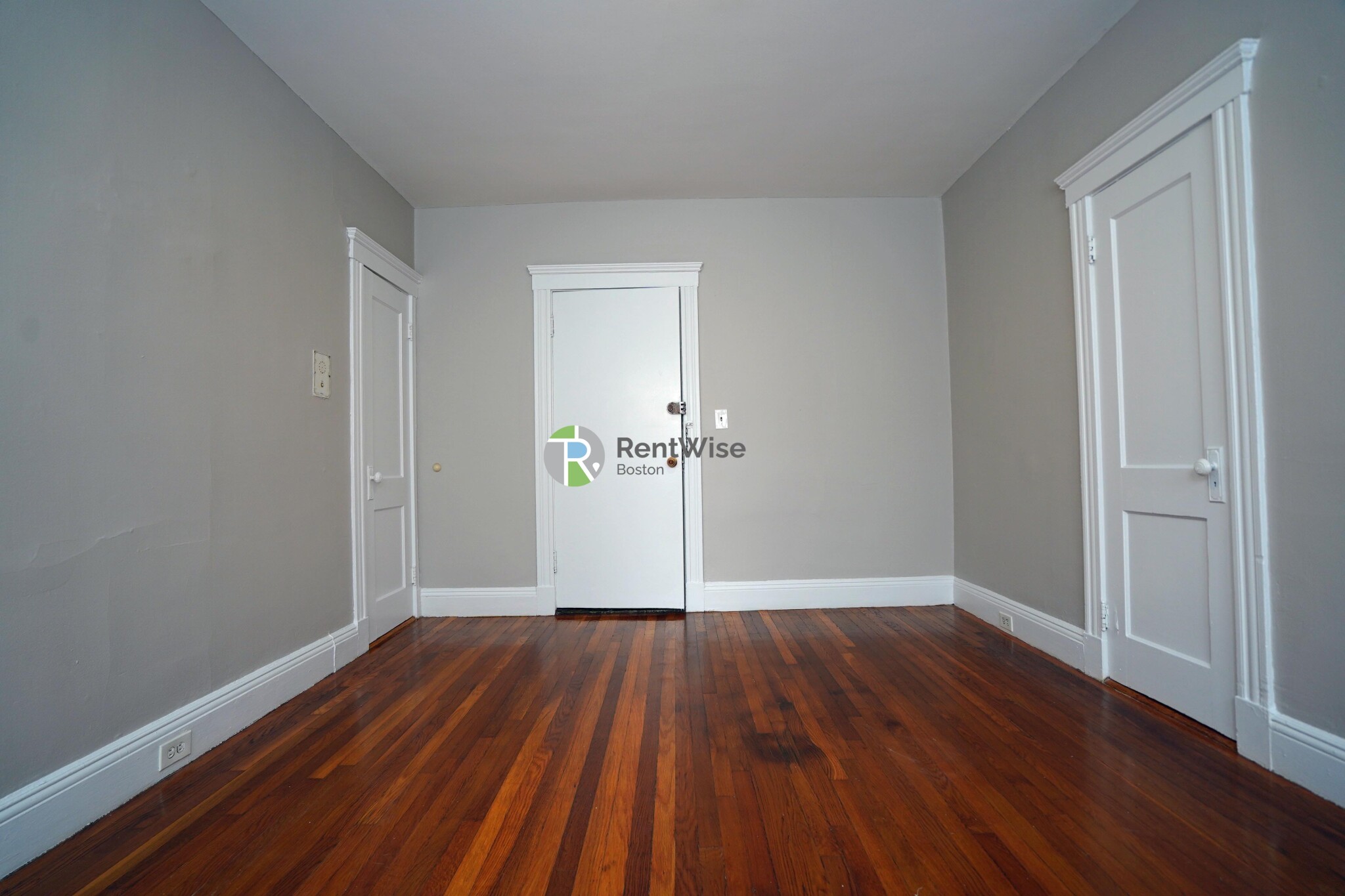 1 bed, 1 bath apartment for rent at 36 Quint Ave Unit 3, Allston — photo 3 of 19