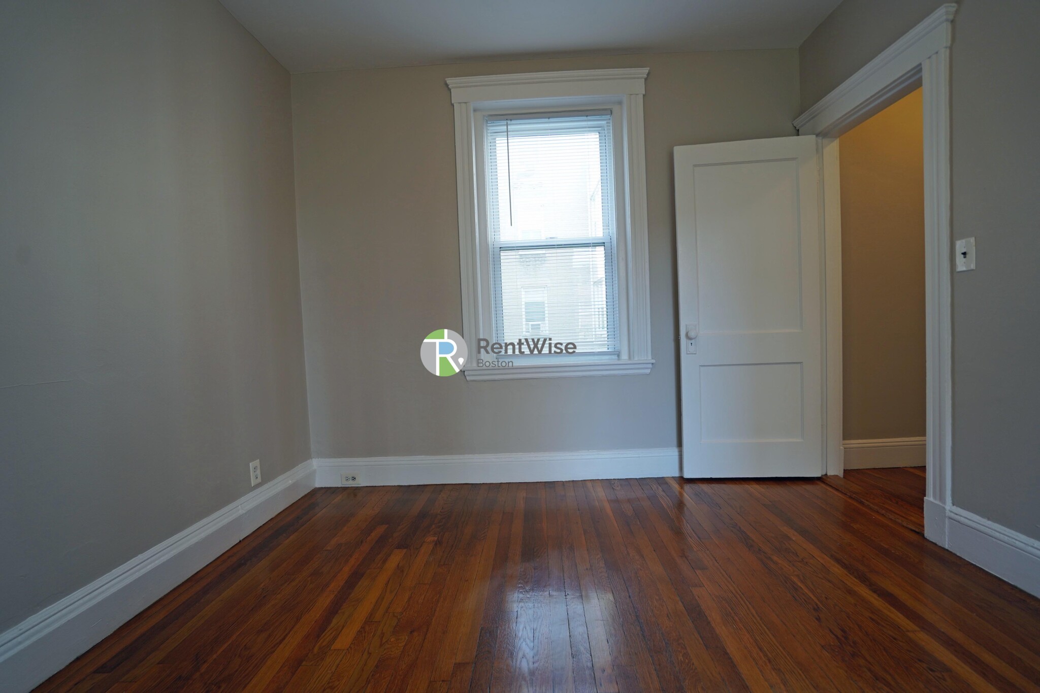 1 bed, 1 bath apartment for rent at 36 Quint Ave Unit 3, Allston — photo 14 of 19
