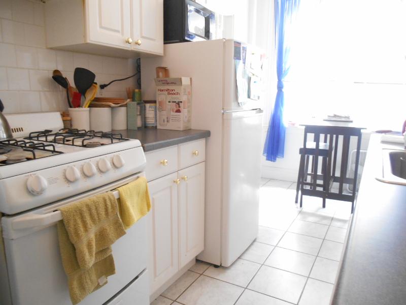 1 bed, 1 bath apartment for rent at 36 Quint Ave Unit 8, Allston — photo 11 of 22