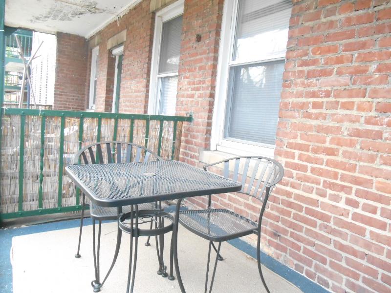 1 bed, 1 bath apartment for rent at 36 Quint Ave Unit 8, Allston — photo 3 of 22