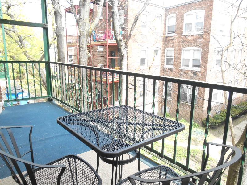 1 bed, 1 bath apartment for rent at 36 Quint Ave Unit 8, Allston — photo 6 of 22