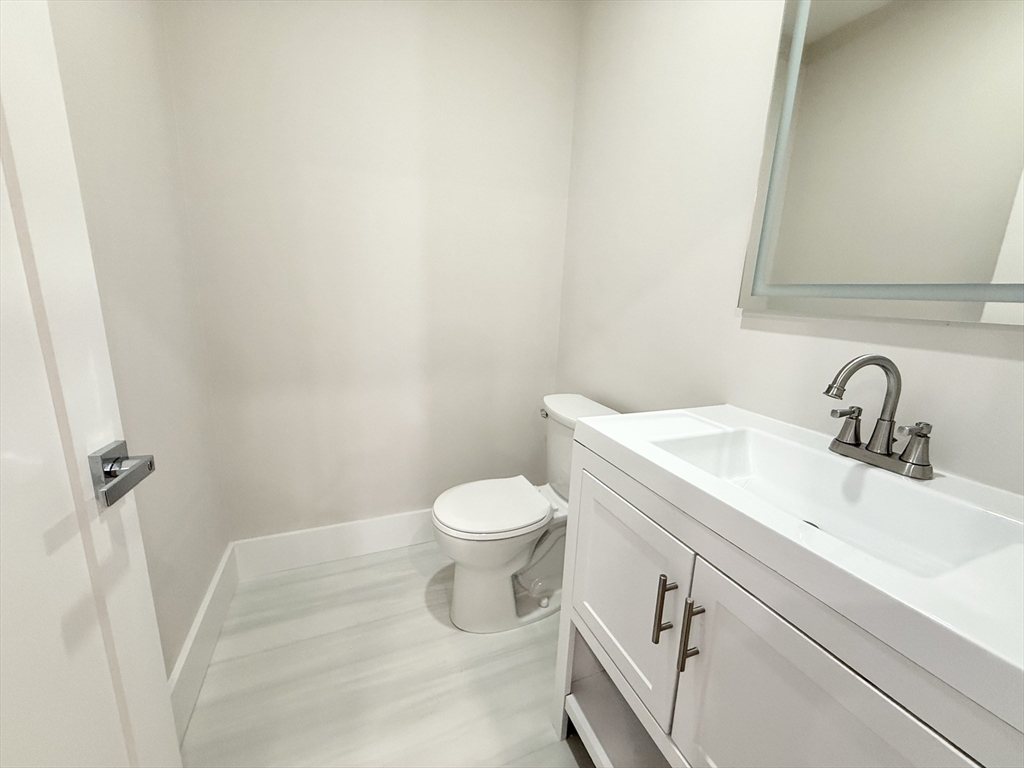 3 bed, 1 bath apartment for rent at 36 Raven St Unit 1, Dorchester — photo 8 of 8