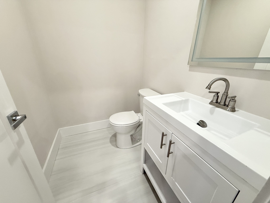 3 bed, 1 bath apartment for rent at 36 Raven St Unit 2, Dorchester — photo 8 of 8