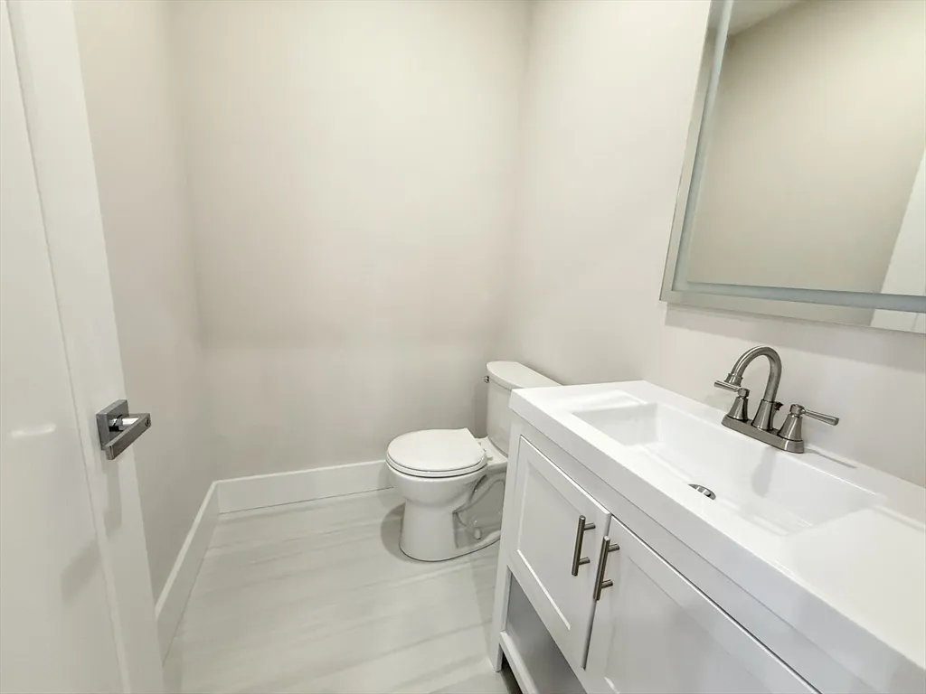 3 bed, 1 bath apartment for rent at 36 Raven St Unit 3, Dorchester — photo 8 of 8