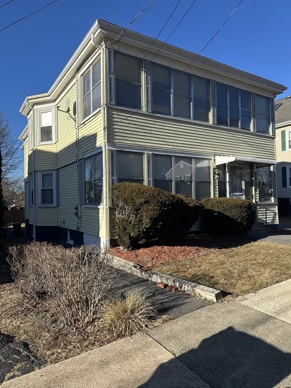 2 bed, 1 bath apartment for rent at 36 Raymond Ave Unit 1, Salem — photo 1 of 19