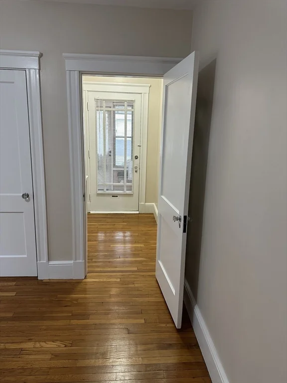 2 bed, 1 bath apartment for rent at 36 Raymond Ave Unit 1, Salem — photo 6 of 19