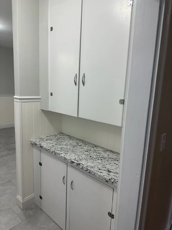 2 bed, 1 bath apartment for rent at 36 Raymond Ave Unit 1, Salem — photo 19 of 19