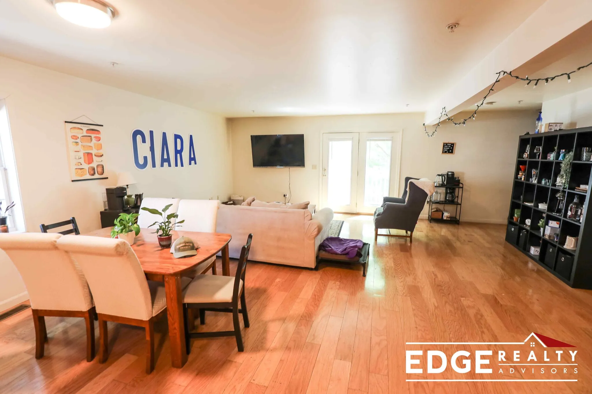 5 bed, 2.5 bath apartment for rent at 36 Raymond St Unit 36, Allston — photo 2 of 10