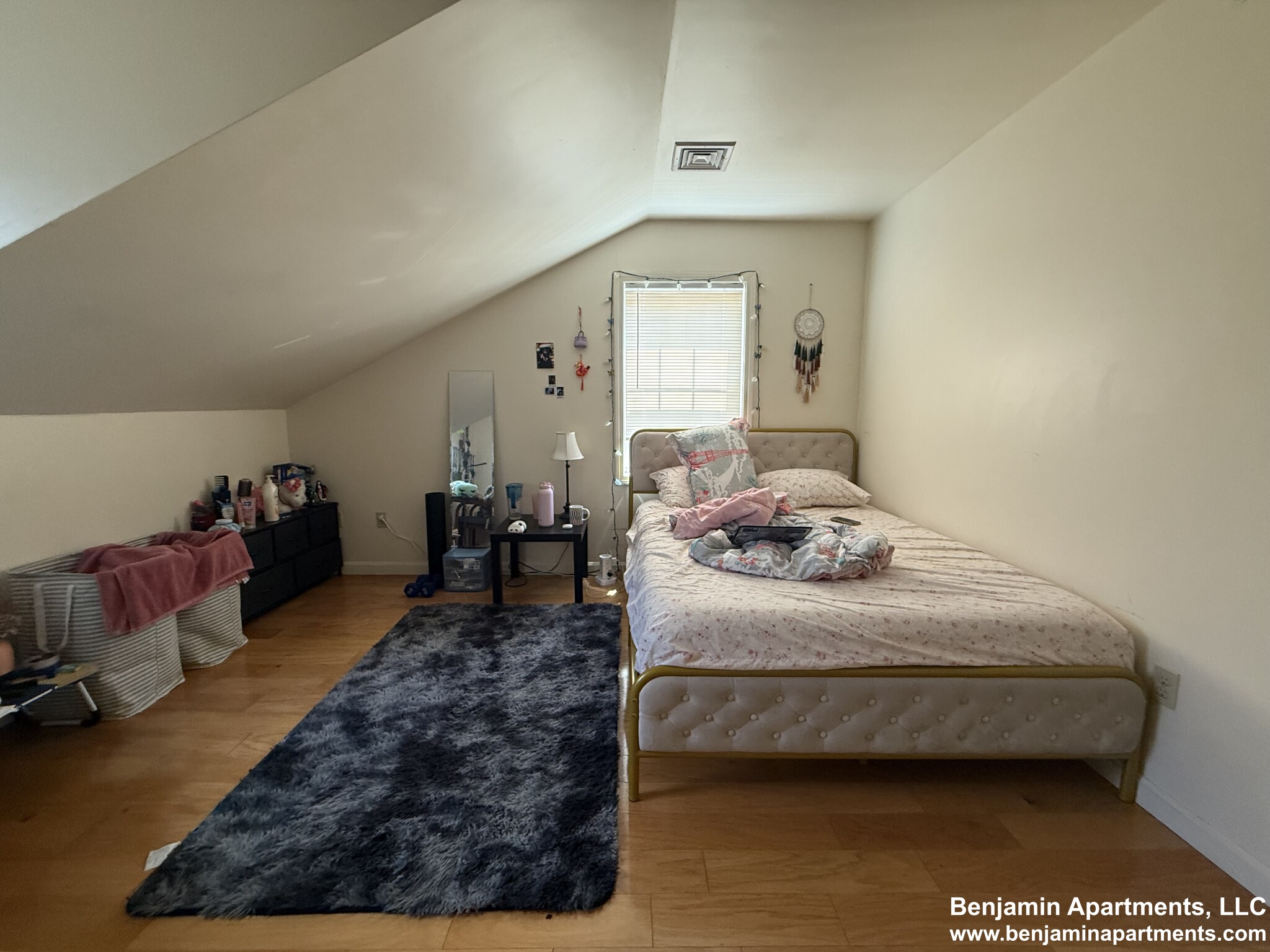 5 bed, 2.5 bath apartment for rent at 36 Raymond St Unit 36B, Lower Allston — photo 18 of 21