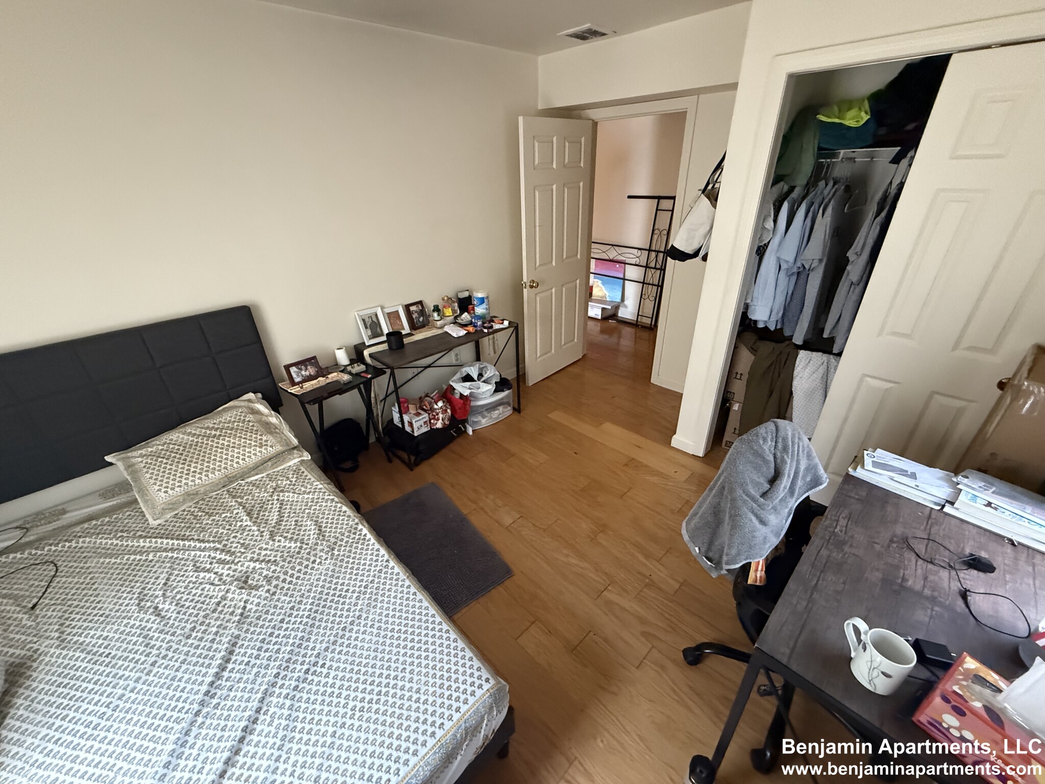 5 bed, 2.5 bath apartment for rent at 36 Raymond St Unit 36B, Lower Allston — photo 12 of 21