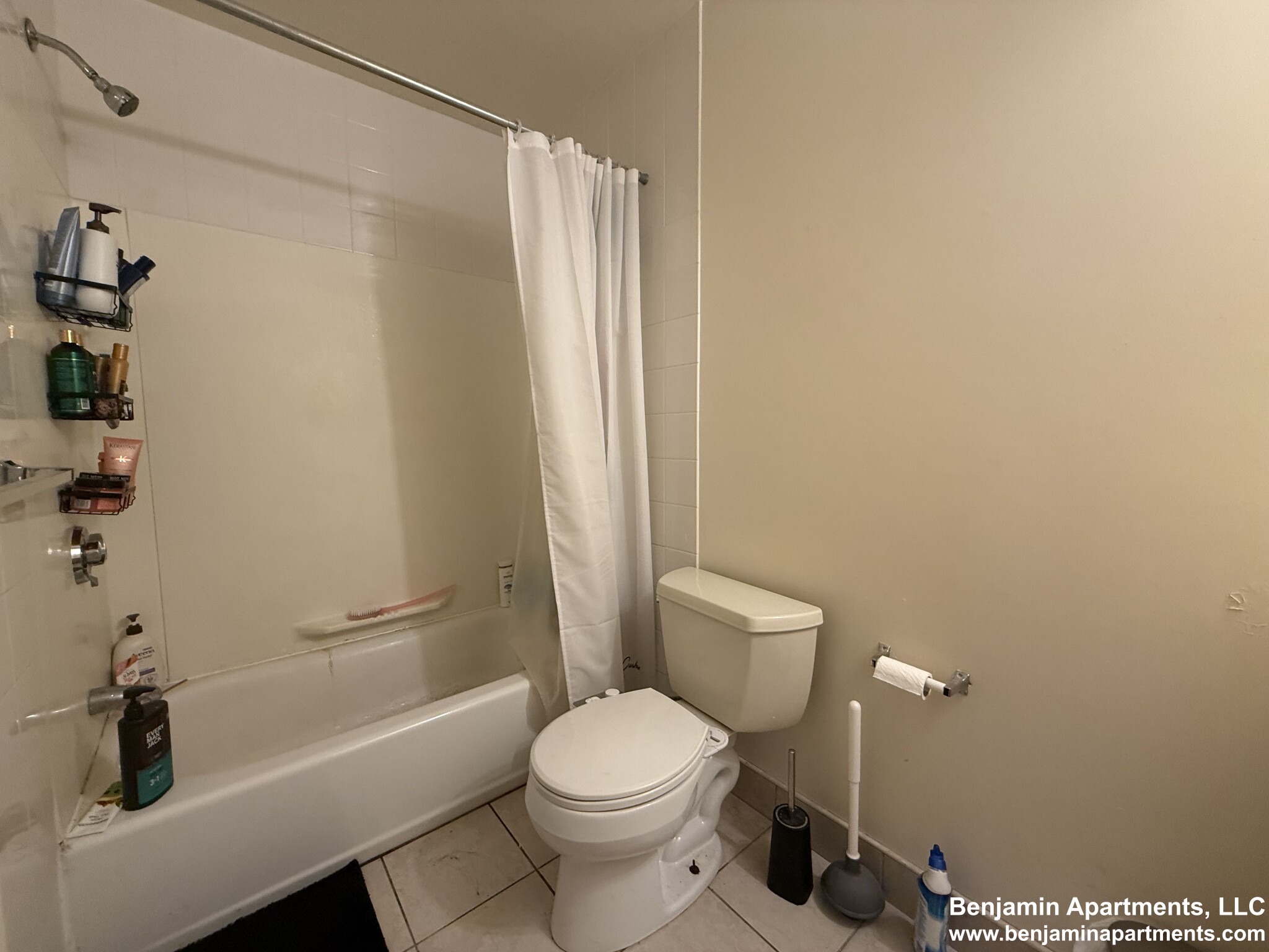 5 bed, 2.5 bath apartment for rent at 36 Raymond St Unit 36B, Lower Allston — photo 13 of 21