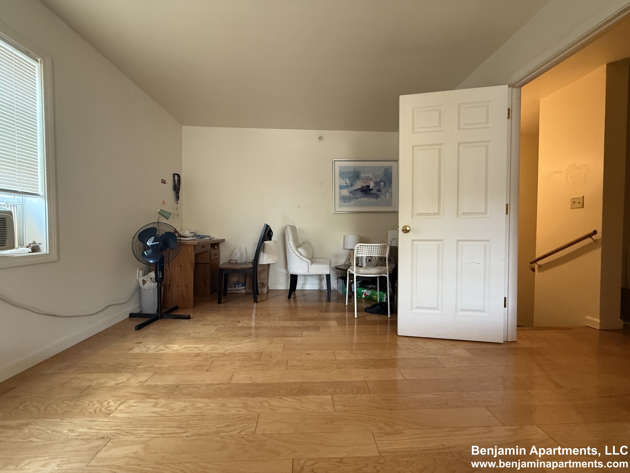 5 bed, 2.5 bath apartment for rent at 36 Raymond St Unit 36B, Lower Allston — photo 16 of 21