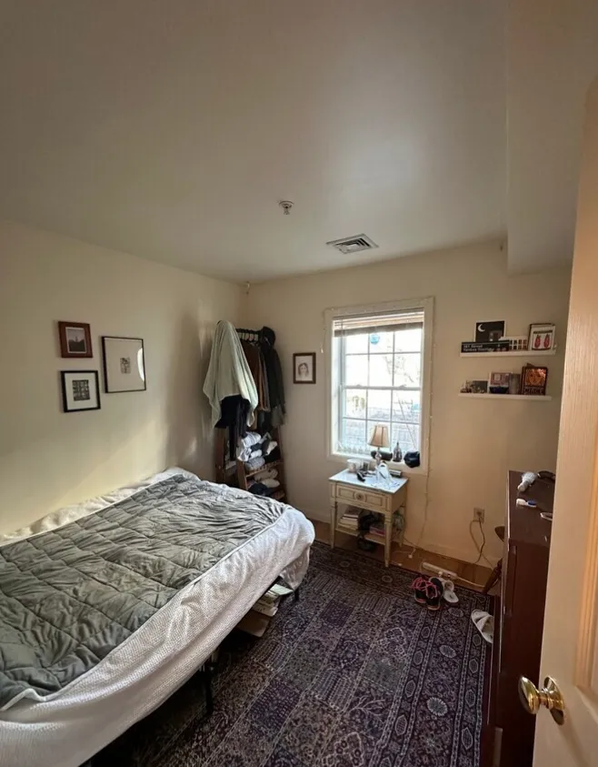 4 bed, 4+ bath apartment for rent at 36 Raymond St Unit A, Allston — photo 7 of 8