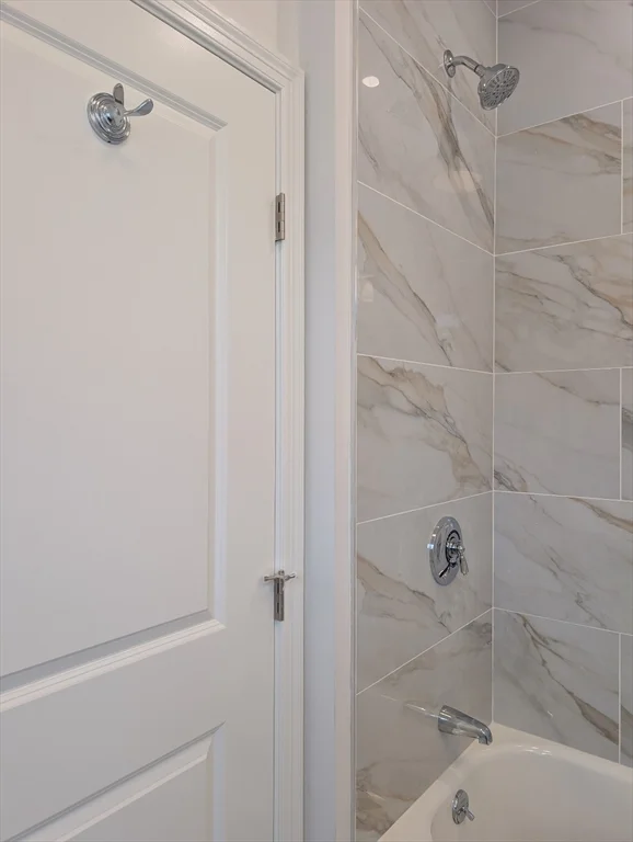 4 bed, 2 bath apartment for rent at 36 Regent St Unit 1, Roxbury — photo 7 of 12