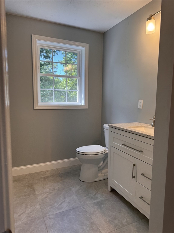 3 bed, 2 bath apartment for rent at 36 Restful Ln, Wareham — photo 14 of 24
