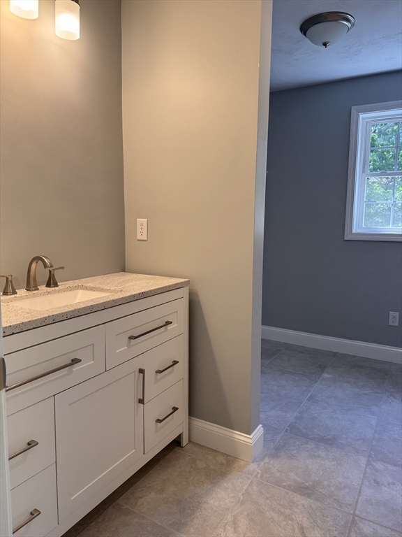 3 bed, 2 bath apartment for rent at 36 Restful Ln, Wareham — photo 19 of 24
