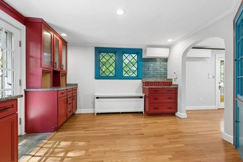 4 bed, 2 bath apartment for rent at 36 Risley Rd, Chestnut Hill — photo 9 of 28