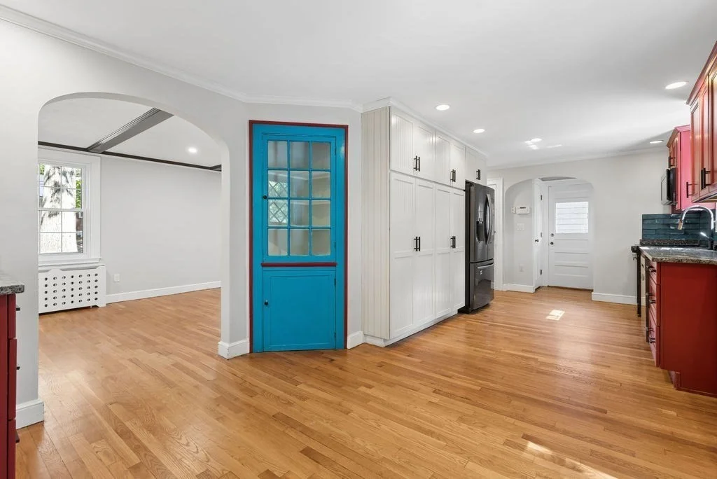 4 bed, 2 bath apartment for rent at 36 Risley Rd, Chestnut Hill — photo 7 of 28