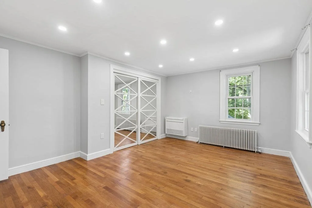 4 bed, 2 bath apartment for rent at 36 Risley Rd, Chestnut Hill — photo 11 of 28