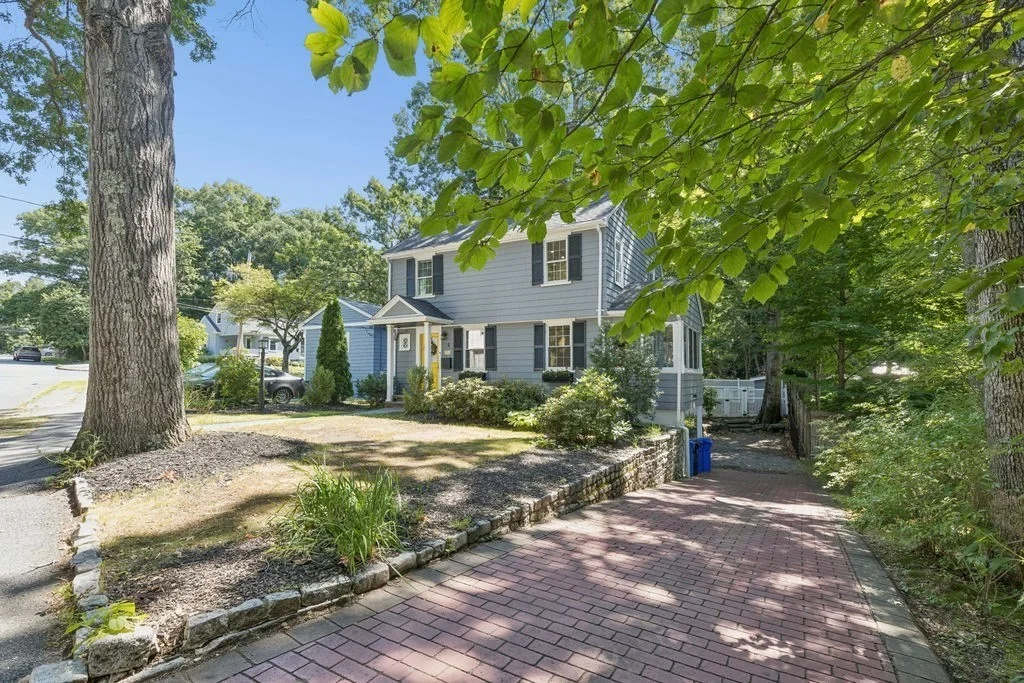 4 bed, 2 bath apartment for rent at 36 Risley Rd, Chestnut Hill — photo 24 of 28