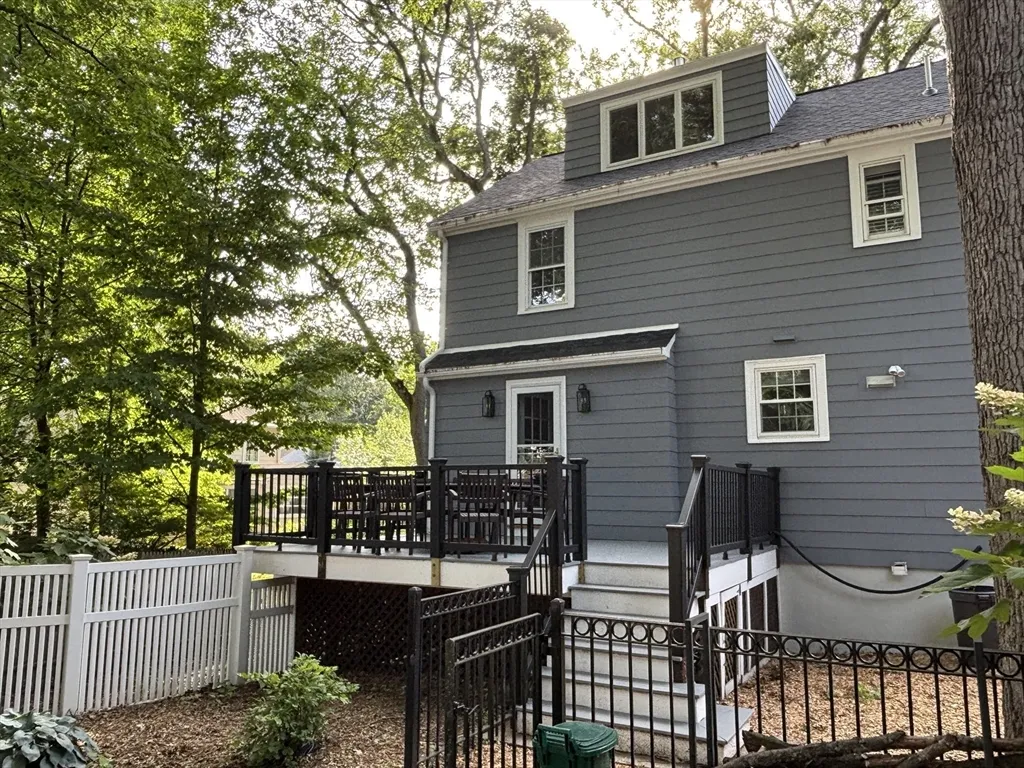 4 bed, 2 bath apartment for rent at 36 Risley Rd Unit 36, Chestnut Hill — photo 35 of 36