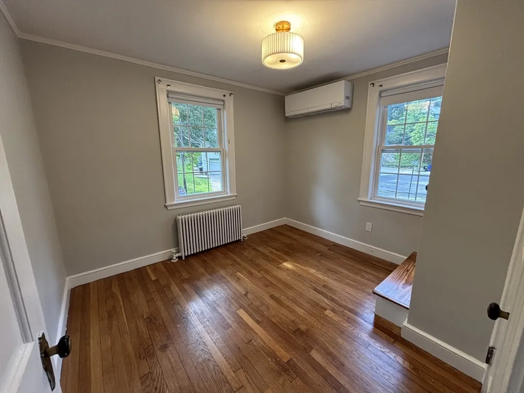 4 bed, 2 bath apartment for rent at 36 Risley Rd Unit 36, Chestnut Hill — photo 22 of 36