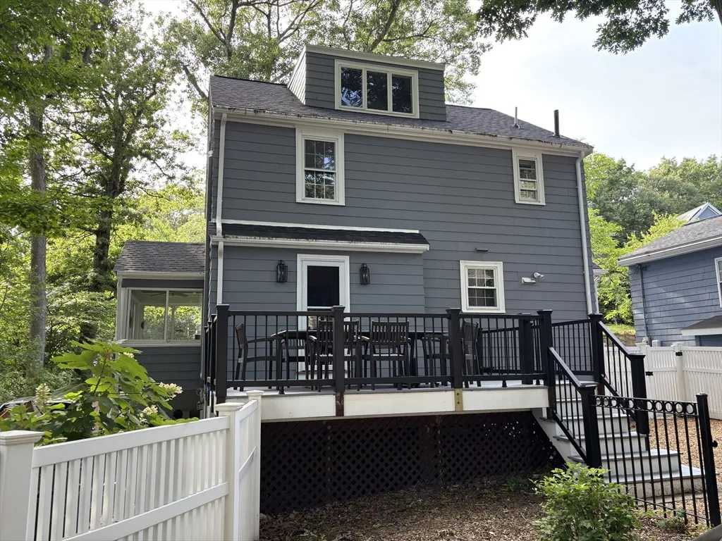 4 bed, 2 bath apartment for rent at 36 Risley Rd Unit 36, Chestnut Hill — photo 34 of 36