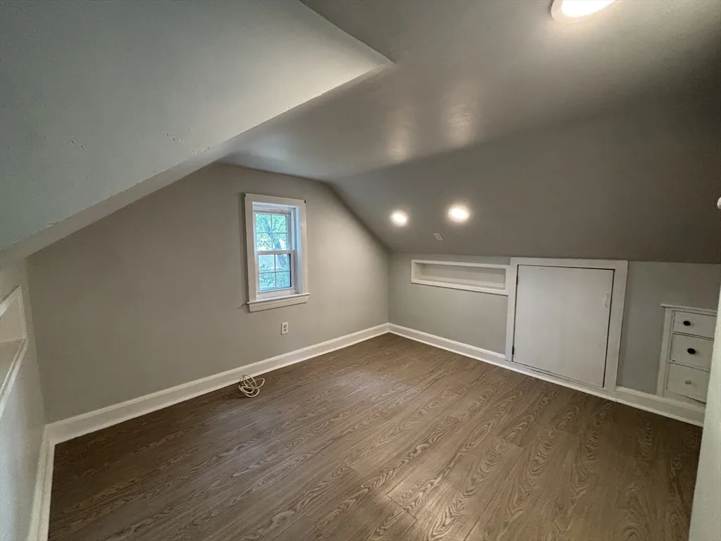 4 bed, 2 bath apartment for rent at 36 Risley Rd Unit 36, Chestnut Hill — photo 25 of 36