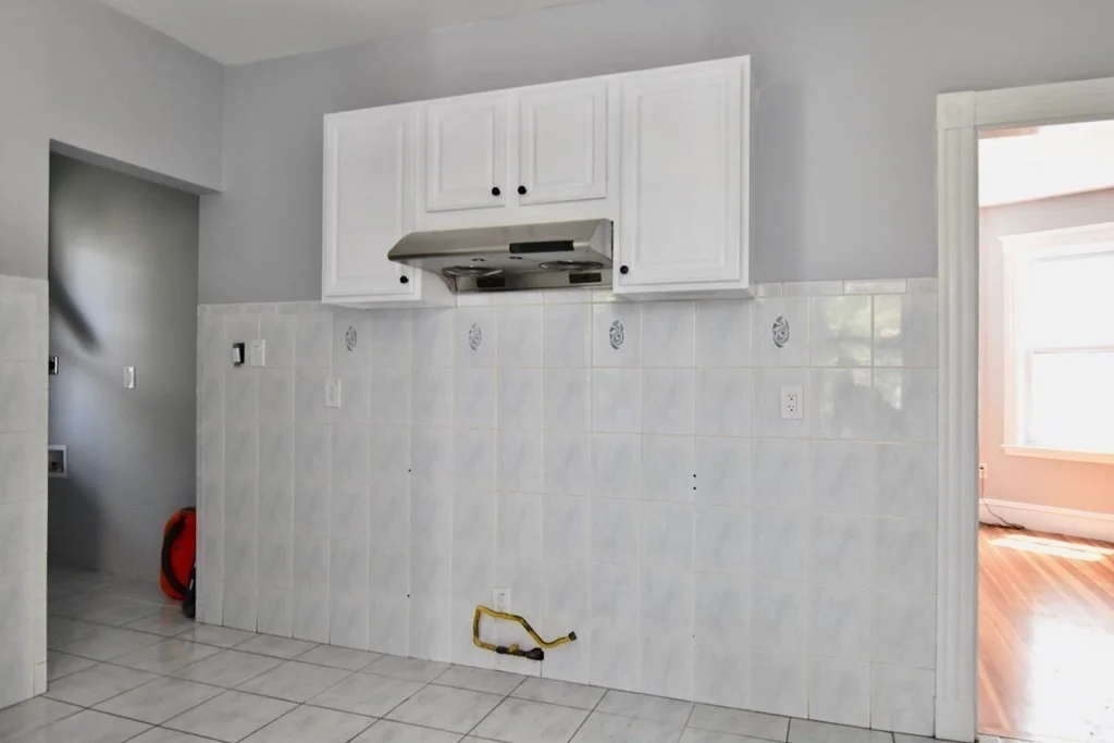 3 bed, 1 bath apartment for rent at 36 Roseclair St Unit 2, Dorchester — photo 11 of 20