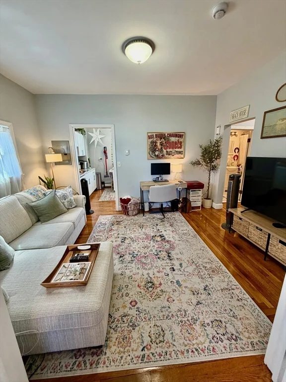 1 bed, 1 bath apartment for rent at 36 Sagamore Unit 4, Lynn — photo 10 of 15