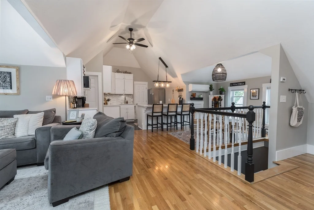 1 bed, 1 bath apartment for rent at 36 Saxton St Unit 3, Dorchester — photo 2 of 12