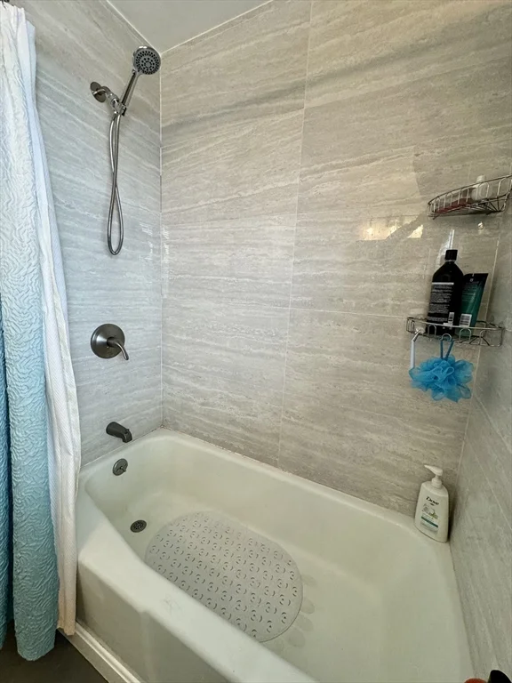 3 bed, 2 bath apartment for rent at 36 Simpson Ave Unit 1, Davis Square — photo 9 of 17