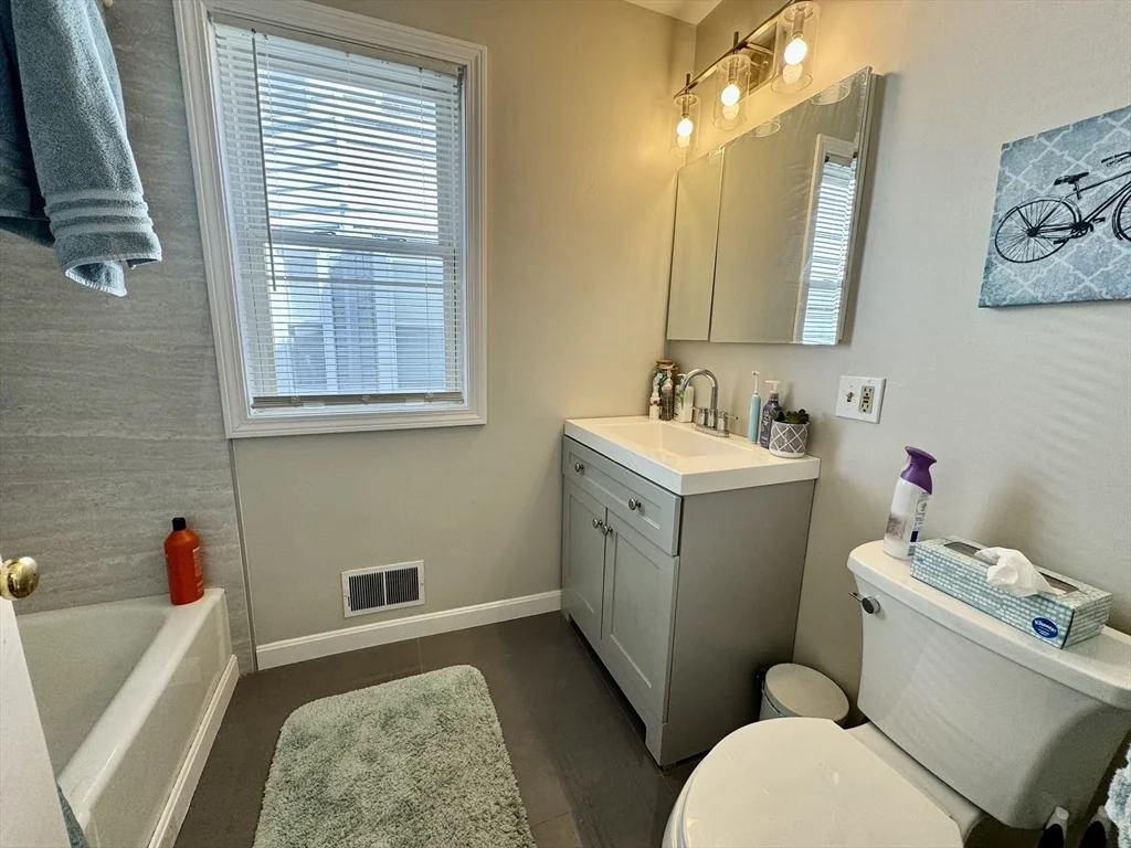 3 bed, 2 bath apartment for rent at 36 Simpson Ave Unit 1, Davis Square — photo 8 of 17