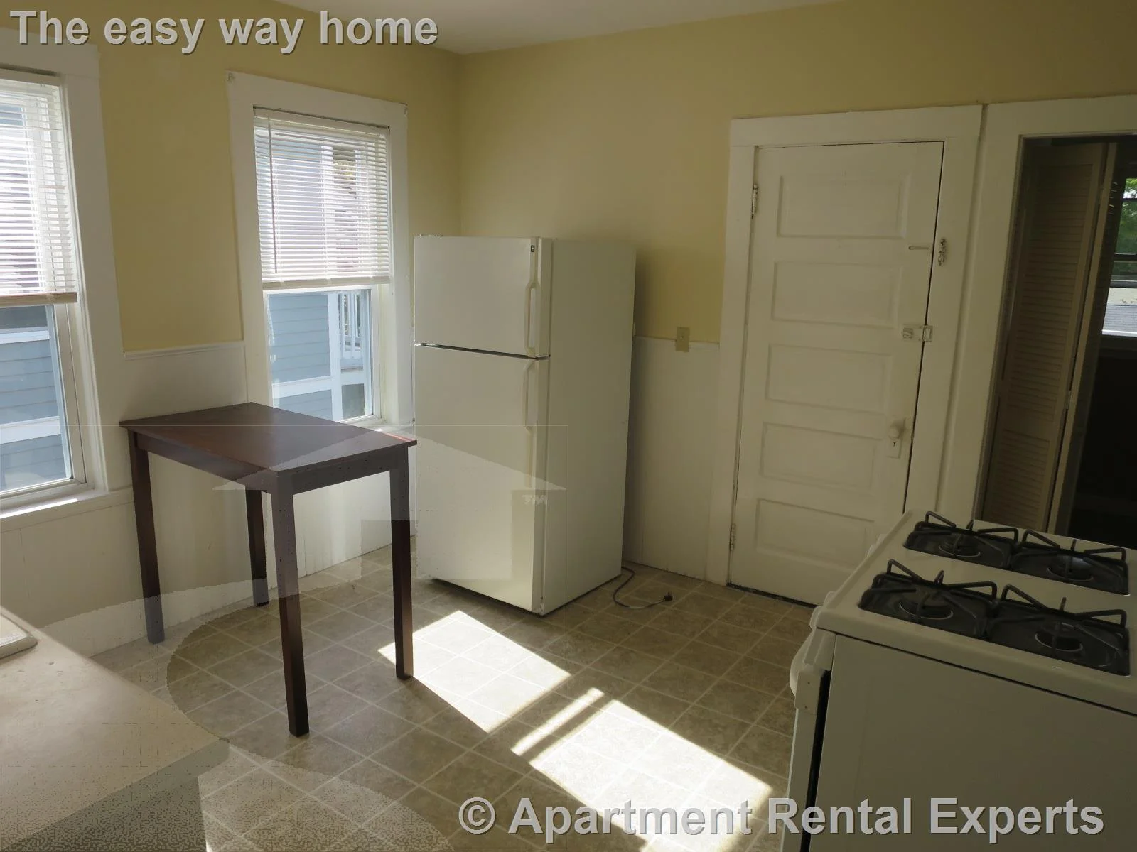 2 bed, 1 bath apartment for rent at 36 Standish St Unit 3, Huron Village — photo 9 of 13