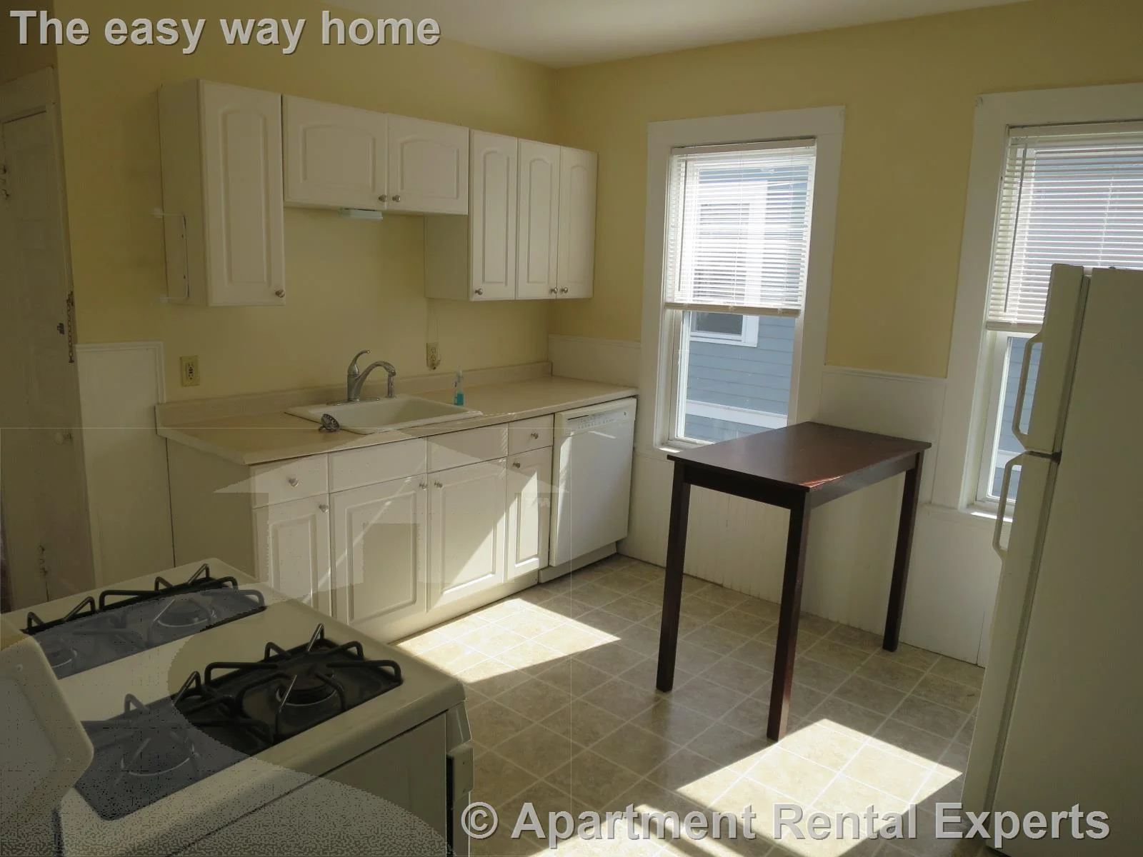 2 bed, 1 bath apartment for rent at 36 Standish St Unit 3, Huron Village — photo 10 of 13
