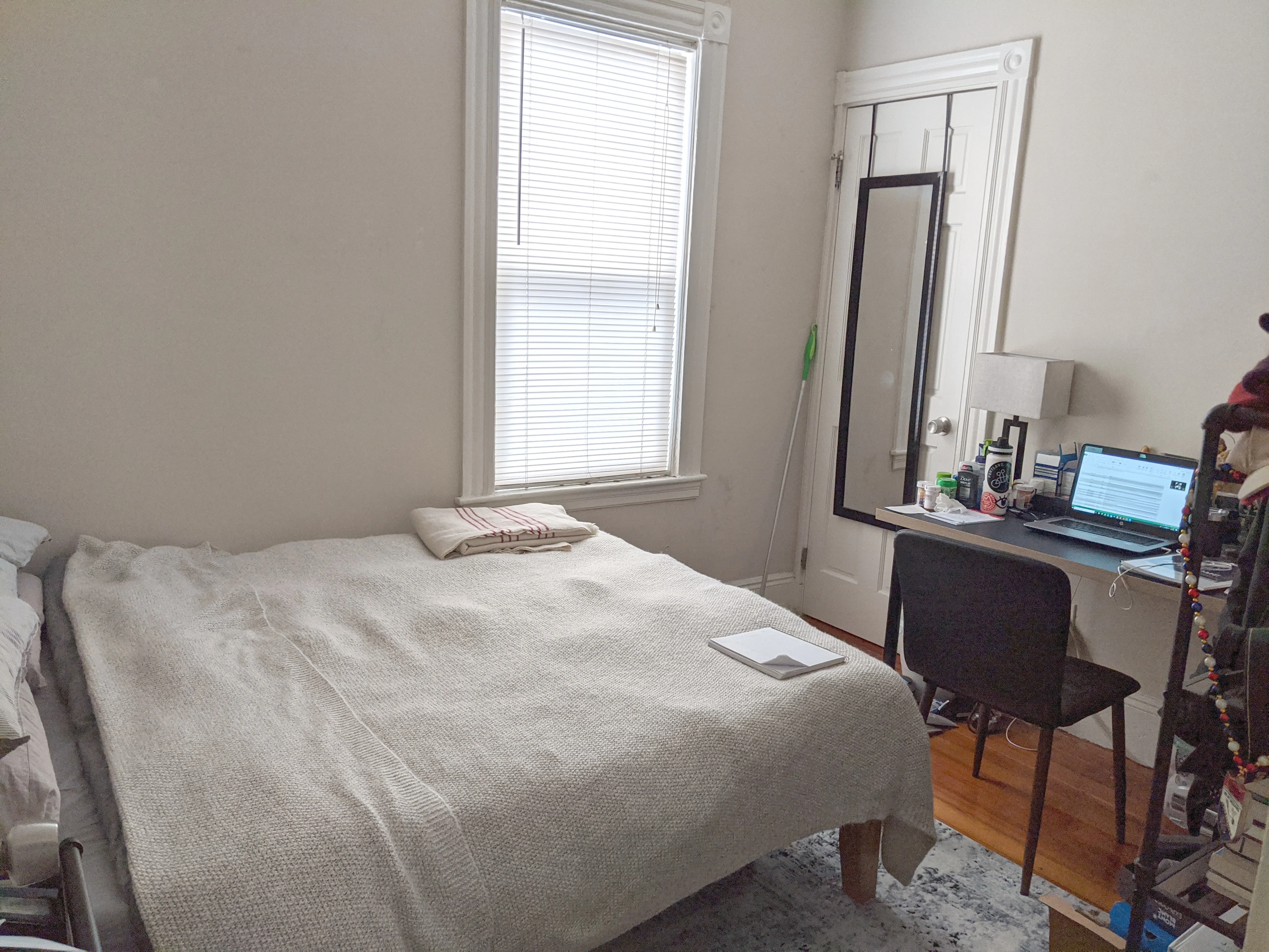 3 bed, 2 bath apartment for rent at 36 Sudan St Unit 3, Dorchester — photo 2 of 8