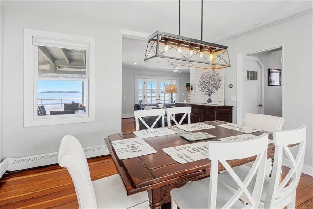 3 bed, 1 bath apartment for rent at 36 Sunset Ave, Waveland — photo 8 of 25