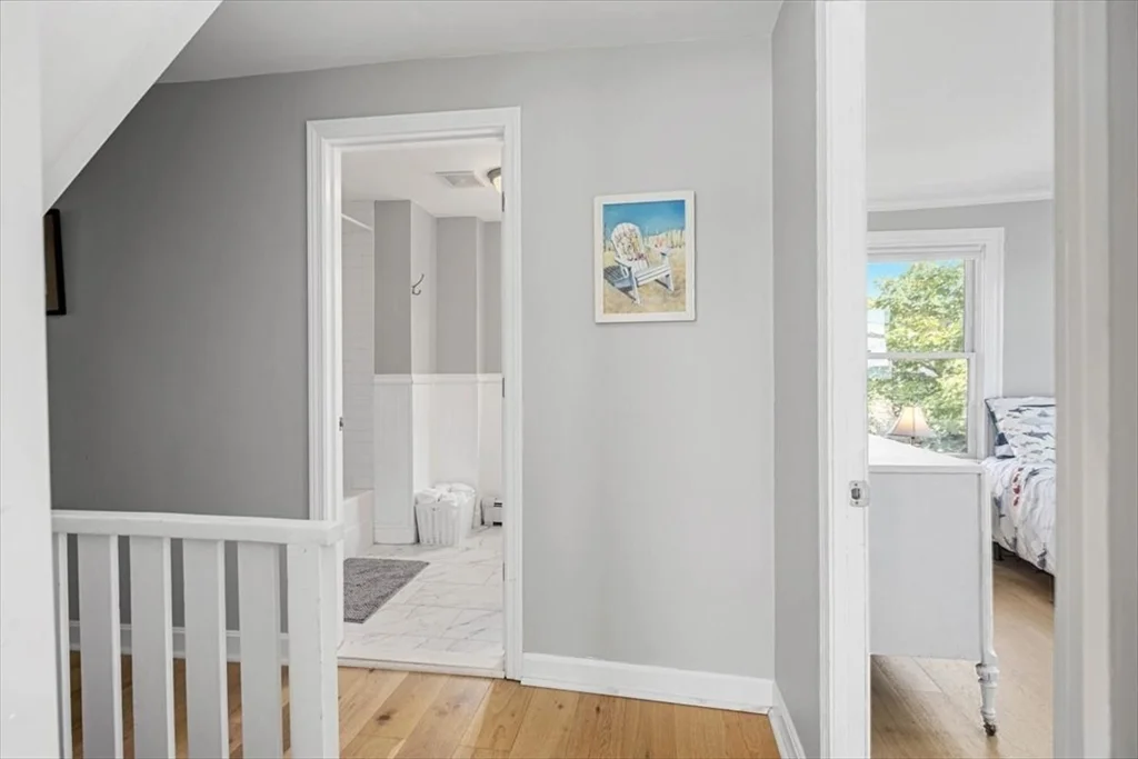 3 bed, 1 bath apartment for rent at 36 Sunset Ave, Waveland — photo 9 of 25