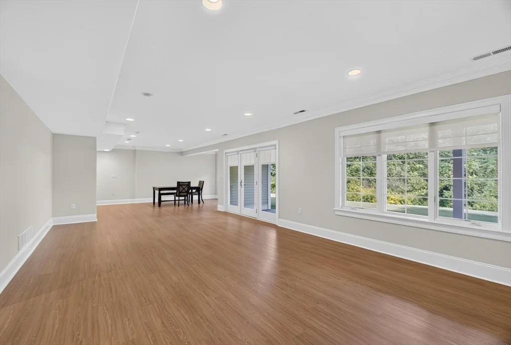 4 bed, 4+ bath apartment for rent at 36 Sunset Rock Rd, Andover — photo 19 of 42