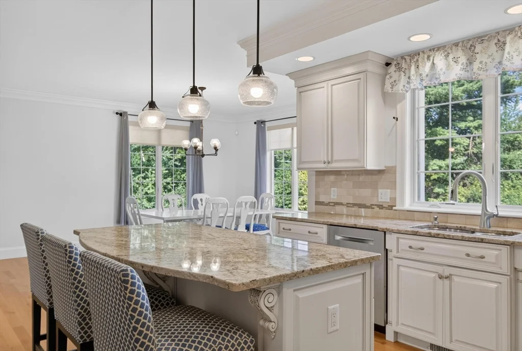 4 bed, 4+ bath apartment for rent at 36 Sunset Rock Rd, Andover — photo 38 of 42
