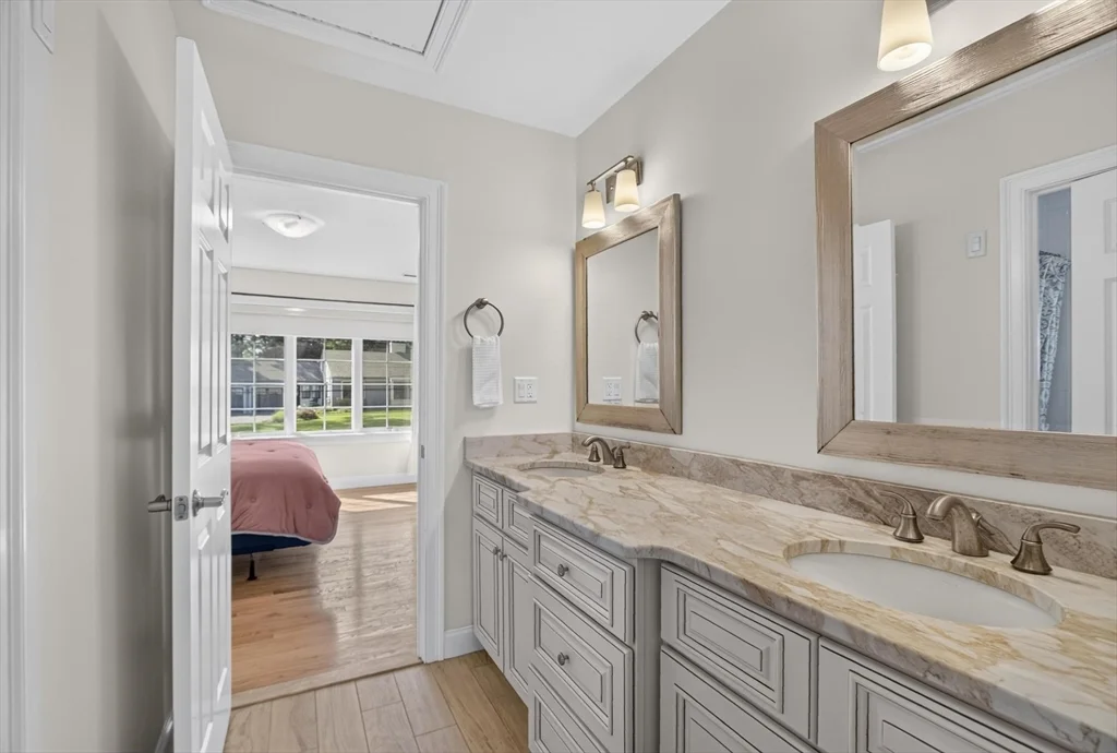 4 bed, 4+ bath apartment for rent at 36 Sunset Rock Rd, Andover — photo 31 of 42