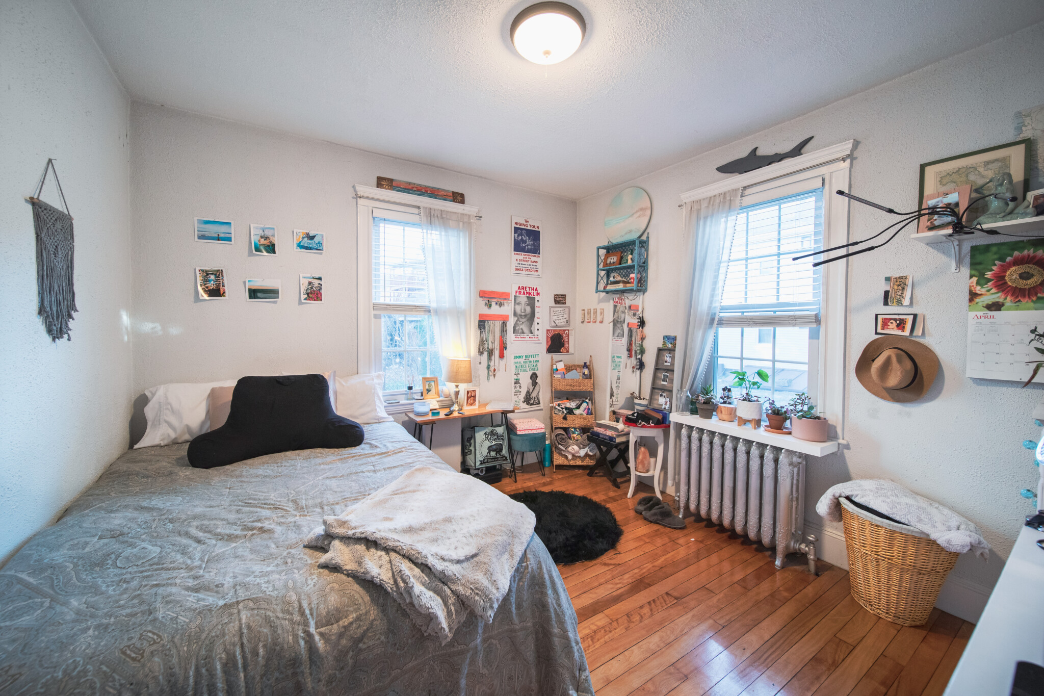 3 bed, 1 bath apartment for rent at 36 Surrey Unit 1, Brighton — photo 8 of 10