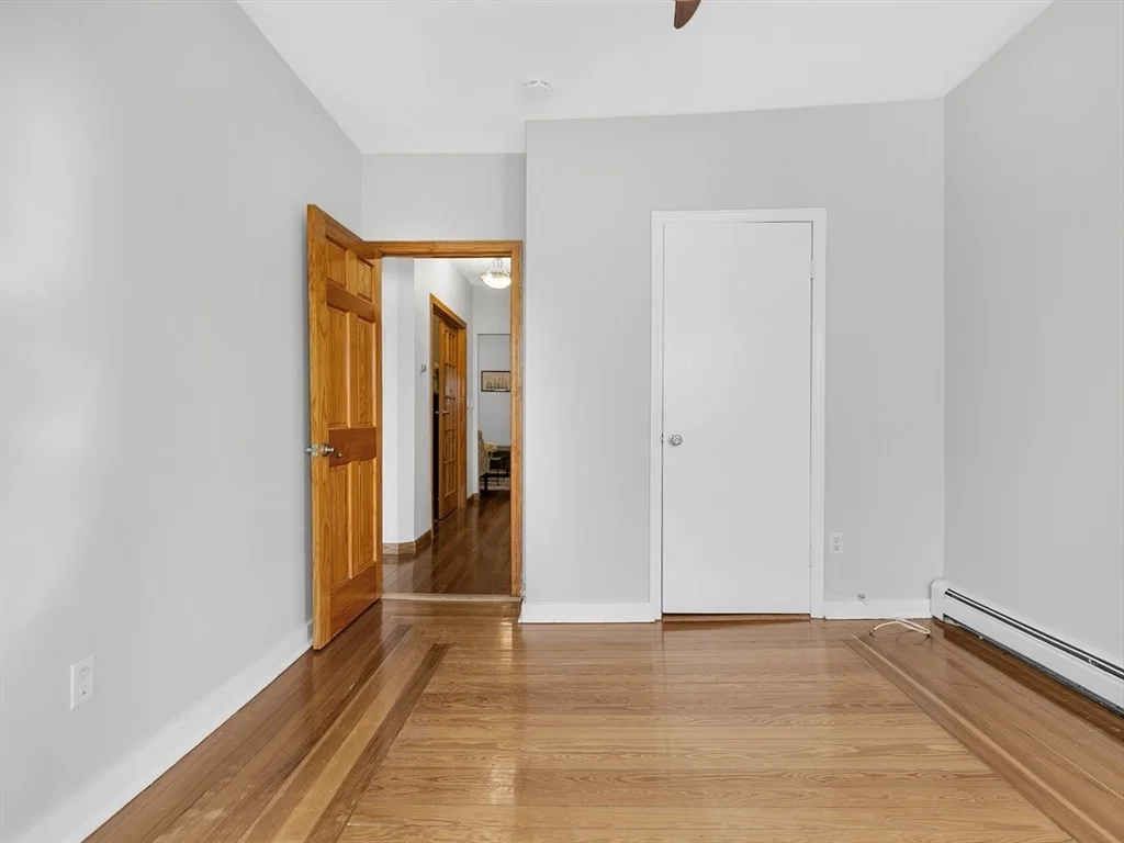 3 bed, 1 bath apartment for rent at 36 Telegraph St Unit 1 & 2, South Boston — photo 9 of 25