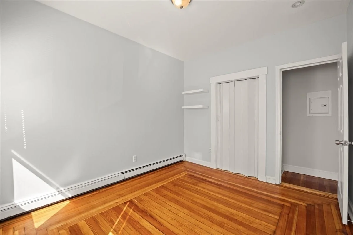 3 bed, 1 bath apartment for rent at 36 Telegraph St Unit 1, South Boston — photo 30 of 38