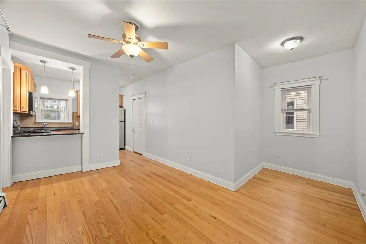 3 bed, 1 bath apartment for rent at 36 Telegraph St Unit 1, South Boston — photo 27 of 38