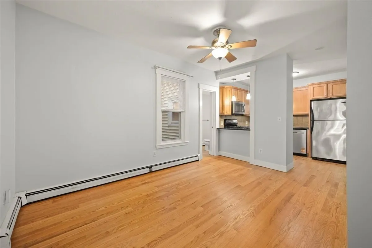 3 bed, 1 bath apartment for rent at 36 Telegraph St Unit 1, South Boston — photo 26 of 38