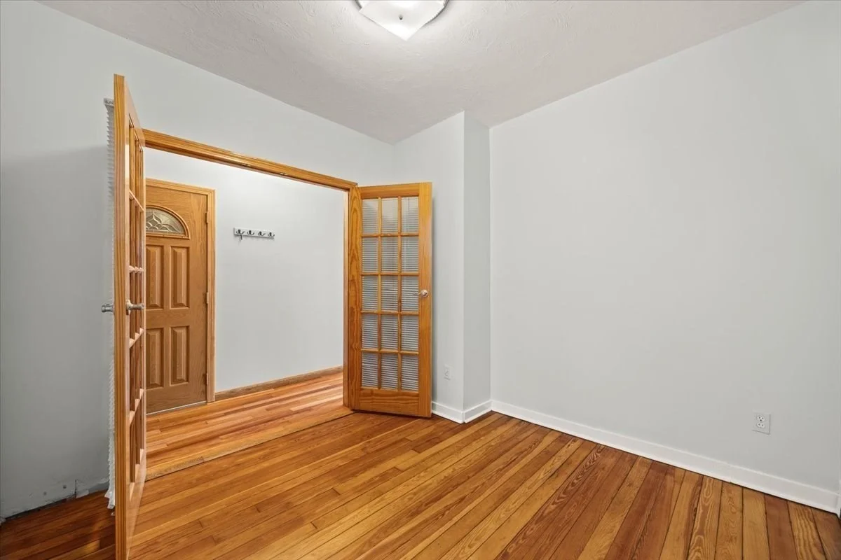 3 bed, 1 bath apartment for rent at 36 Telegraph St Unit 2, South Boston — photo 15 of 21