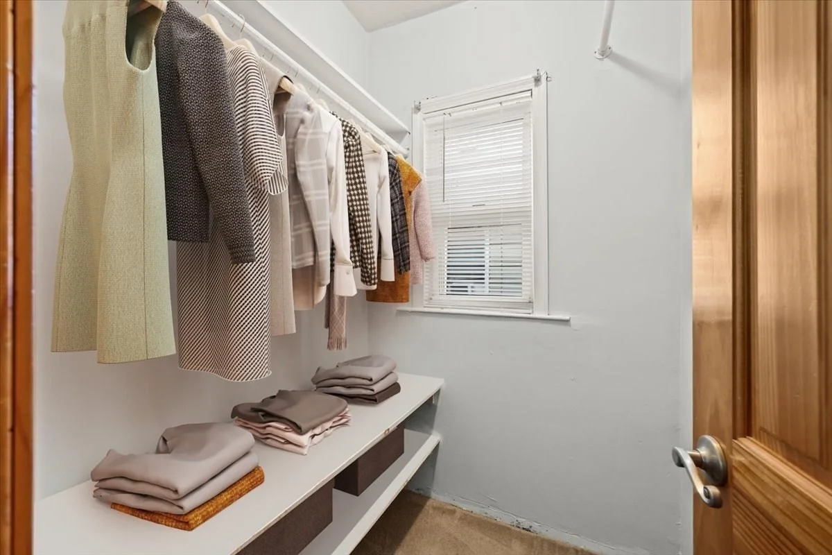 3 bed, 1 bath apartment for rent at 36 Telegraph St Unit 2, South Boston — photo 16 of 21